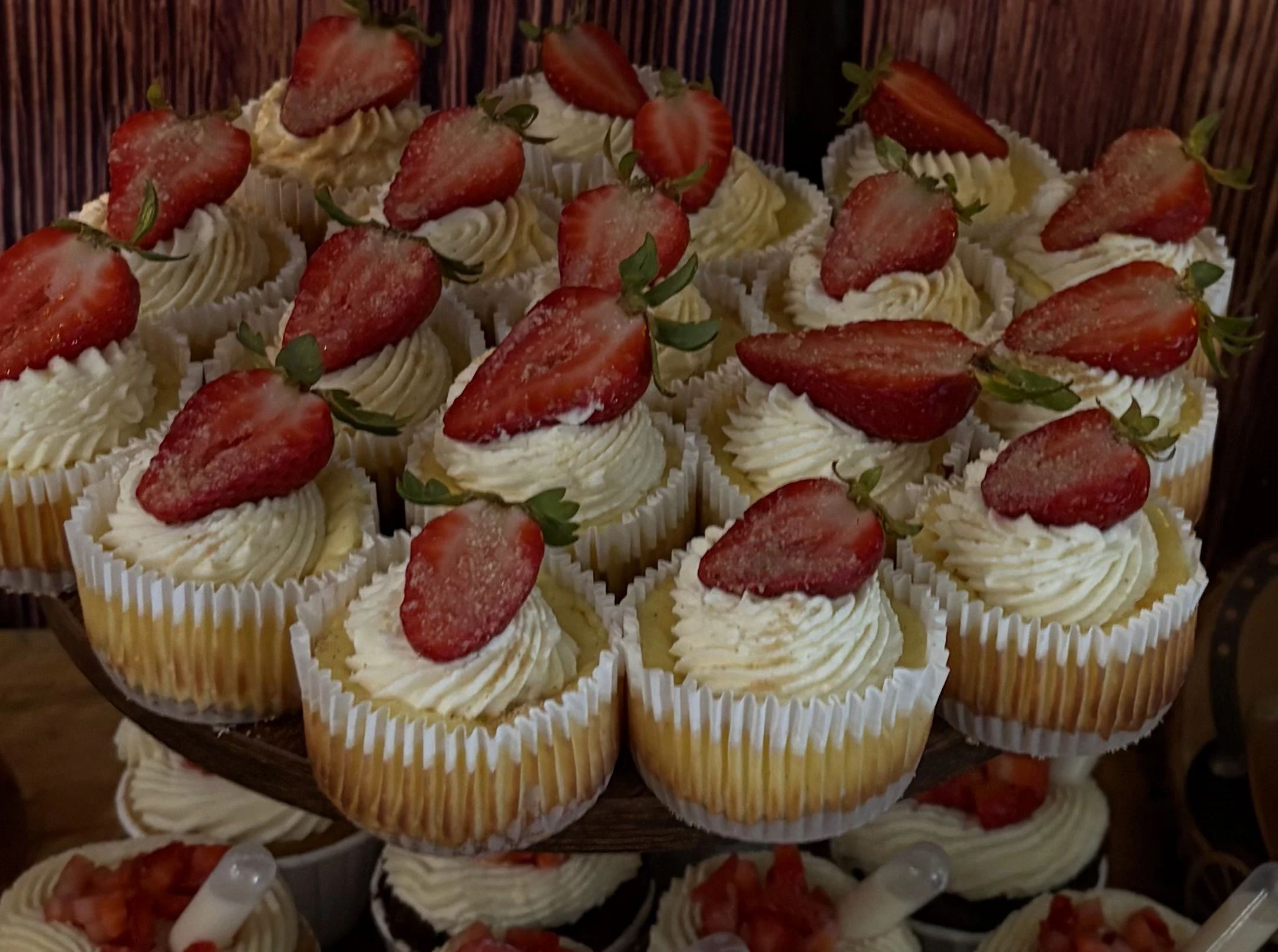 Strawberry cupcakes