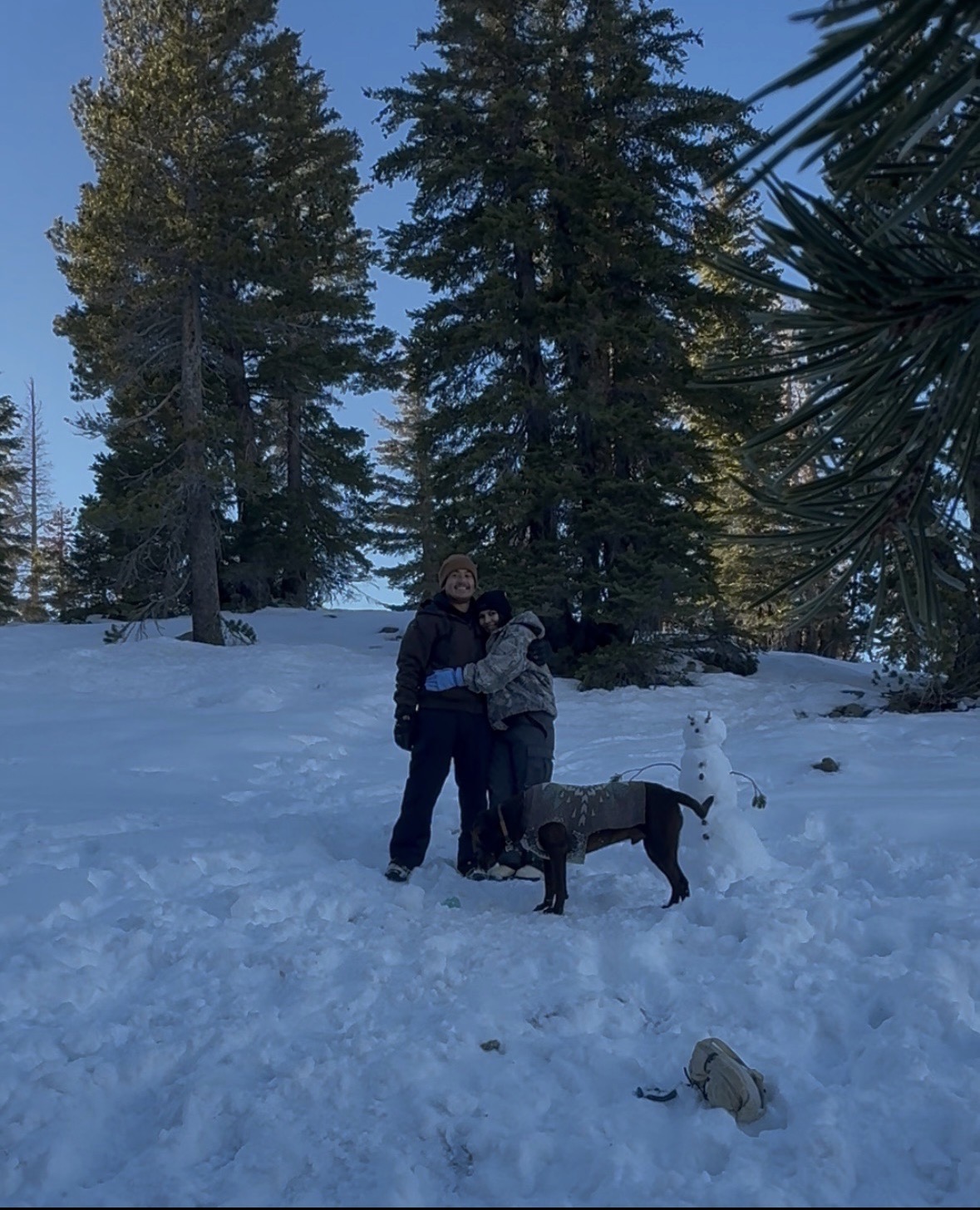 Eduardo and Leonor Lopez together in the snow