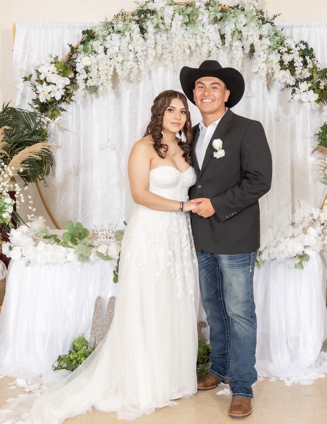 Eduardo and Leonor Lopez, founders of Casa de Highland Co.