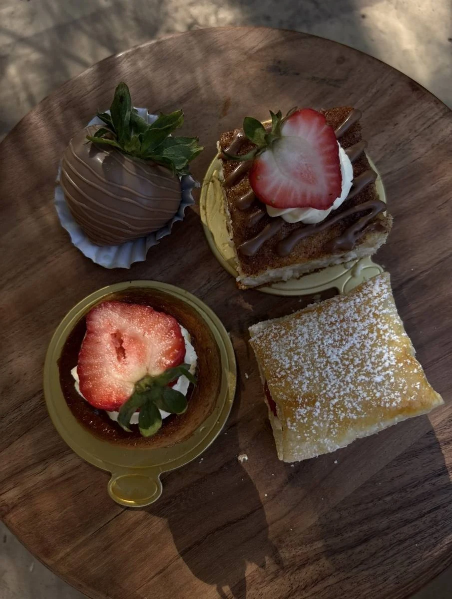 Mini dessert board